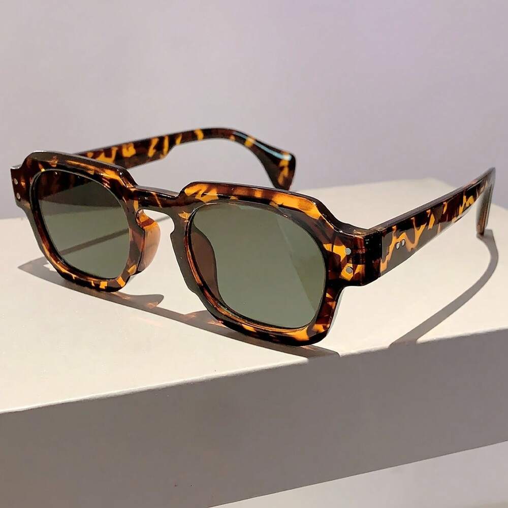 Unisex Rectangular Frame Glasses Minimalist Black Prescription Ready